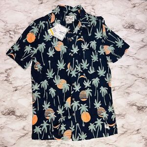 NWT Trunks Surf & Swim Co. Waikiki Button Down Shirt Navy Men S Summer Vacation